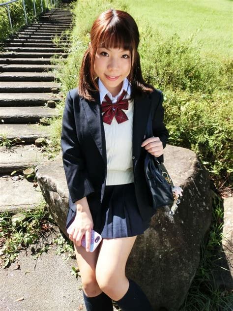 宮内かなのエロ画像37枚をまとめてみました