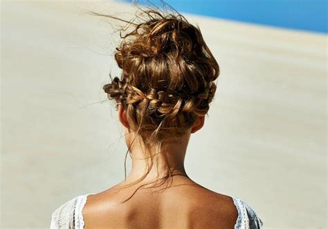 Recogidos Informales Para Novias Modernas Y Naturales Image