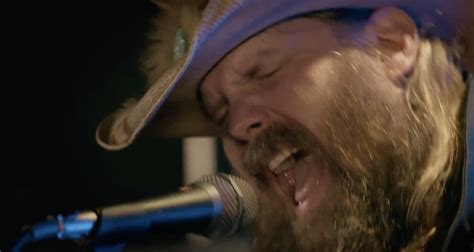 New ‘Monday Night Football’ Anthem Revealed: Chris Stapleton, Snoop ...