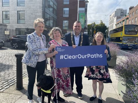 'Clear Our Paths' - National Council for the Blind calls on dog owners