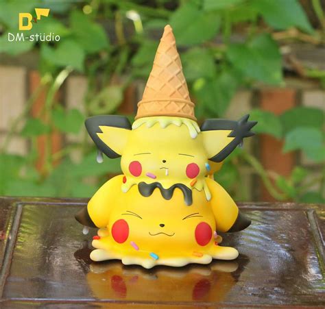 Big Small Scale Ice Cream Pichu Pikachu Pokemon Resin Statue Dm