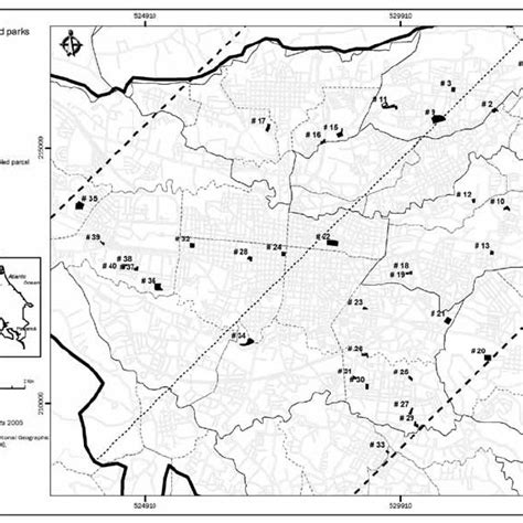 Sampled parks (numbered) in San José, Costa Rica, 2009. | Download ...