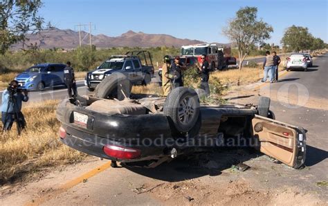 Pierde El Control Y Vuelca En La Carretera A Aldama