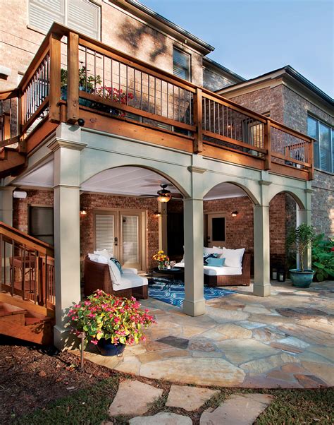 30+ Most Lovely Under Deck Landscaping Ideas