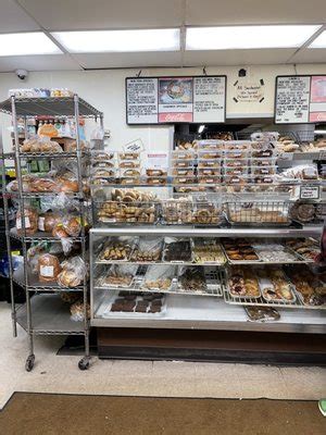 NEW YORK BAGEL & BIALY - 411 Photos & 597 Reviews - 4714 W Touhy Ave ...