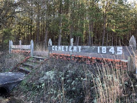 John Hardy Barefoot Cemetery dans Benson North Carolina Cimetière