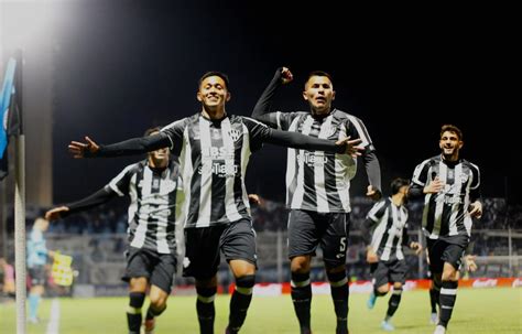 Batacazo en la Copa Argentina Central Córdoba eliminó al campeón