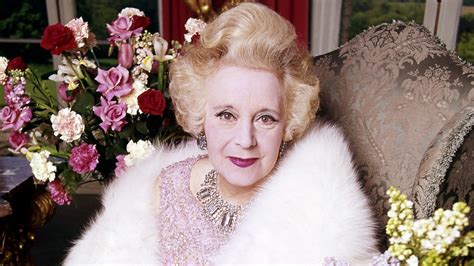 Bbc World Service Witness History Barbara Cartland Queen Of Romance