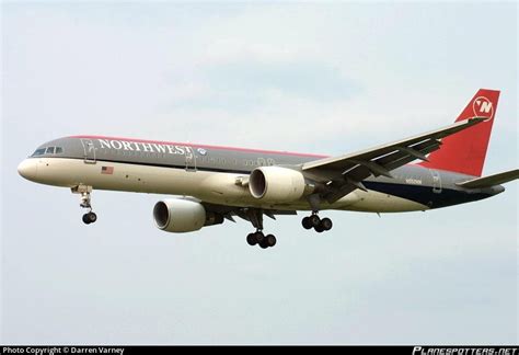 N Nw Northwest Airlines Boeing Photo By Darren Varney Id