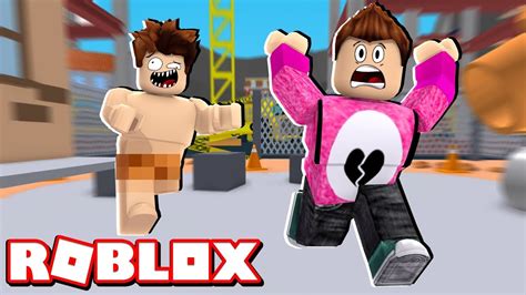 Me Persigue Un Hombre Desnudo Cerso Roblox En Espa Ol Youtube