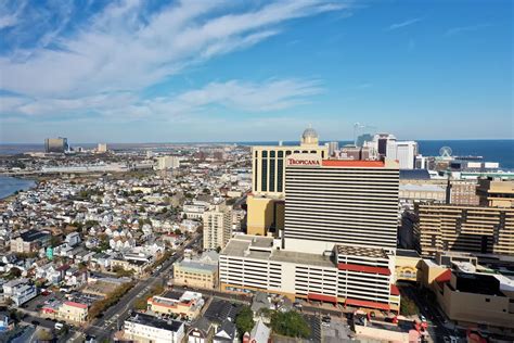 NJ Sports Betting Regulator Hits Two Companies With Fines