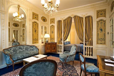 Hotel Raphael Paris, Paris, FR - Reservations.com