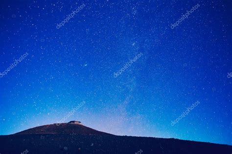 Milky way stars at night — Stock Photo © EpicStockMedia #36703625