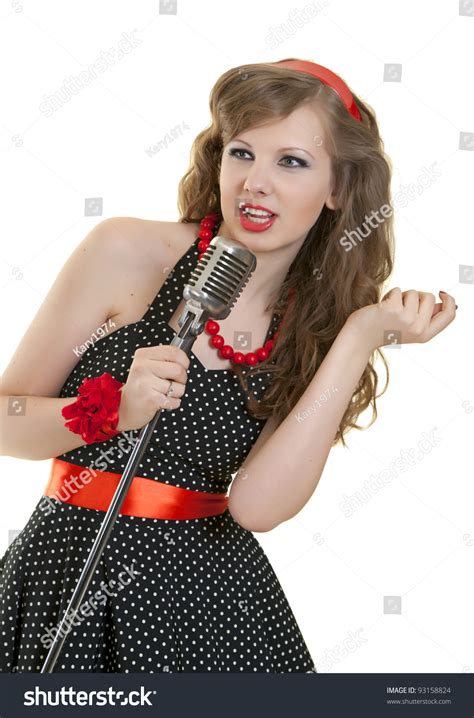 Chanteuse Blonde Royalty Free Photos And Stock Images Shutterstock