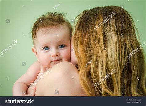Naked Girl Smiling Baby On Shoulder Stock Photo 264935858 Shutterstock