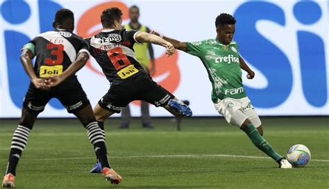 Palmeiras vence o Vasco no Brasileirão destaque para atuação de