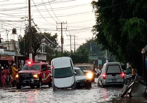 Fuertes Lluvias Se Presentan En Zapopan Jalisco