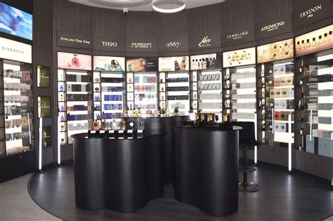 10 Retail Trends Set To Shape The Fragrance Industry In 2025