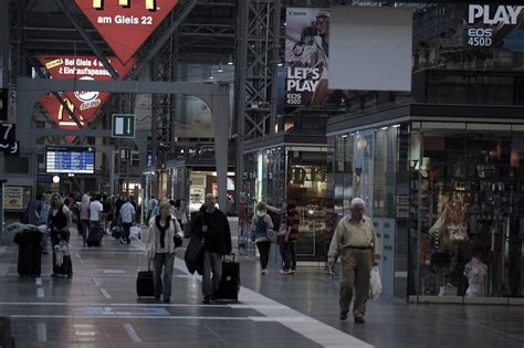 Frankfurt Frankfurt Railroad Station Zilupe Flickr