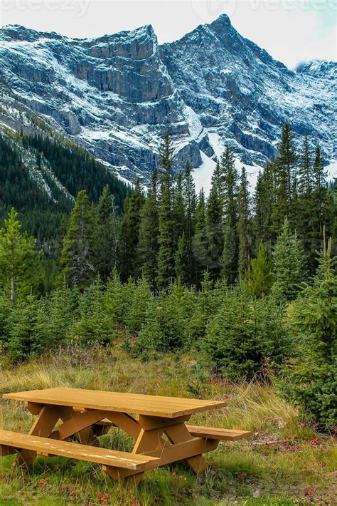 Peter Lougheed Provincial Park Alberta Canada 3114579 Stock Photo at ...