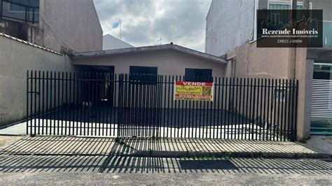 Casa de Condomínio na Rua Oswaldo de Abreu Silva 143 Fazendinha em