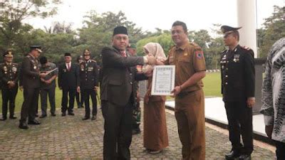 Pj Wako Payakumbuh Hadiri Upacara Hut Ke Bhayangkara