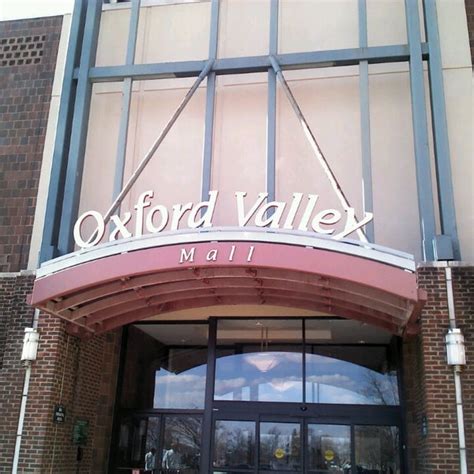 Oxford Valley Mall Food Court - 15 tips