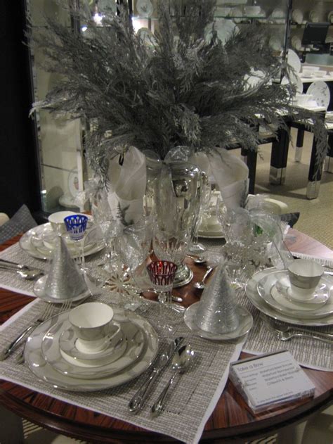 China Display | China display, Table decorations, Decor