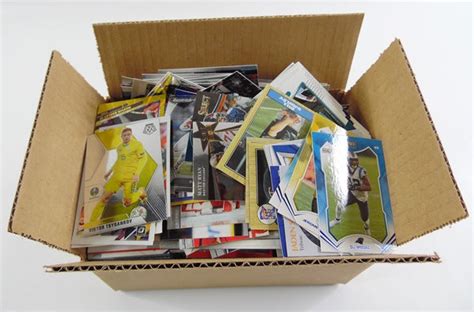 Sports Trading Cards Box – Bluebox