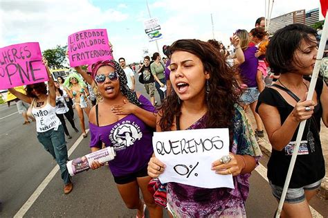 Folha De Spaulo On Twitter Denúncias De Violência Sexual Contra Mulheres Crescem Mais De 40