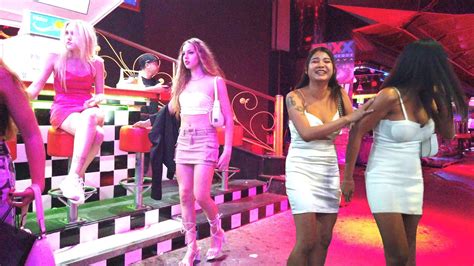 Walking Street And Beach Road Pattaya Nightlife Scenes So Many