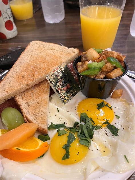 What visiting the horse-friendly Love Valley North Carolina is like 7