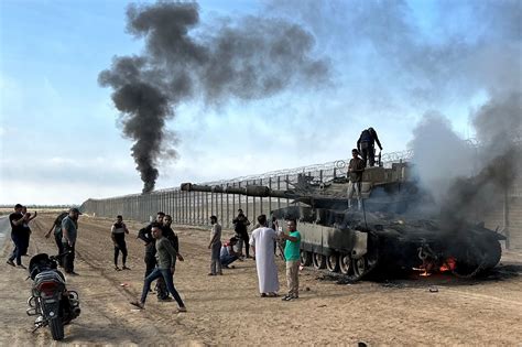 Taktik Hamas Berhasil Hancurkan 50 Tank Merkava Israel Gunakan