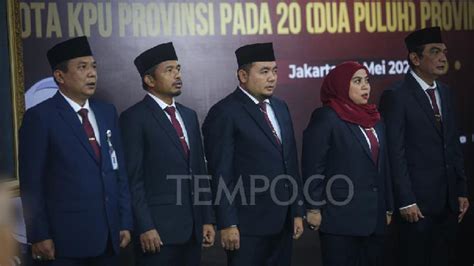 Pelantikan 106 Anggota Kpu Provinsi Periode 2023 2028 Dari 20 Provinsi