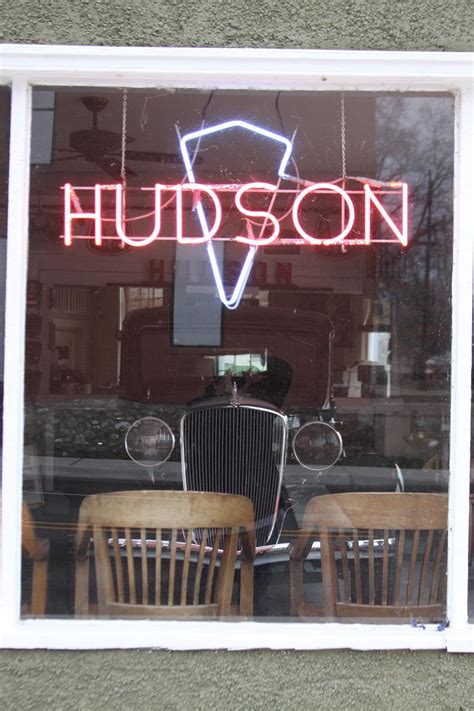 Hudson Neon Sign — Hudson Essex Terraplane Open Forum