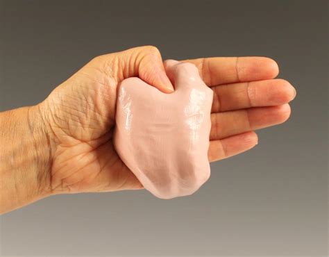 Hand Therapy Putty – PlayingandLearning.co.za