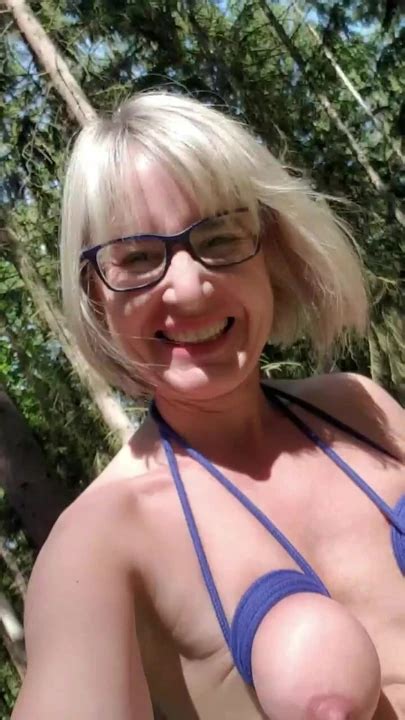 Bondage Walk Outdoors Amateur Amateur Porn Feat JulieEroticDress By