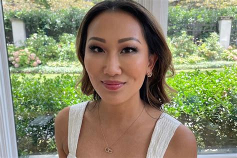 7 Sexy Tiffany Moon Bikini Pics