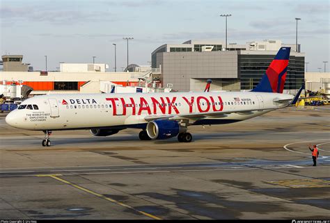 N391DN Delta Air Lines Airbus A321 211 WL Photo By Urs Hess ID