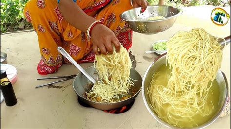 বিকালের রেসিপি গ্রাম্য পদ্ধতিতে সুস্বাদু চাউমিন Egg Chow Mein Recipe