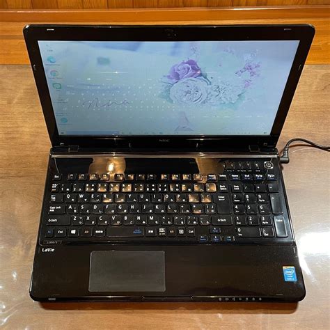 307データ保存贅沢使い750g すぐ使えるノートパソコン初心者向けカメラ付pc メルカリ