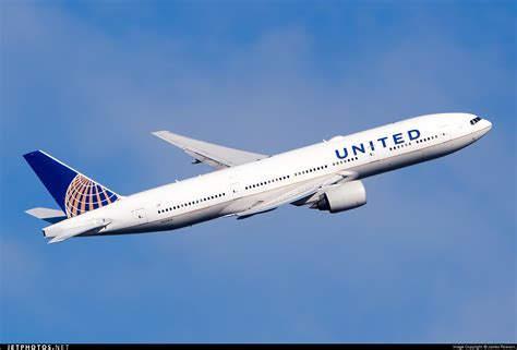 N Ua Boeing Er United Airlines James Rowson Jetphotos