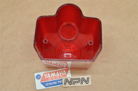 Nos Yamaha At1 Ct1 Dt1 Jt2 R3 Rt1 U7 Yl2 Yr1 Yr2 Tail Light Lens 168