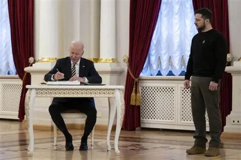 Joe Biden Viaja A Kyiv Por Primera Vez Desde El Inicio De La Guerra En