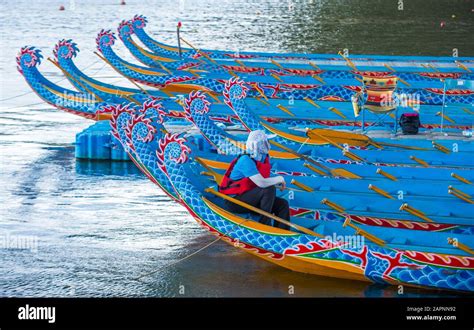 Dragonboats Hi Res Stock Photography And Images Alamy