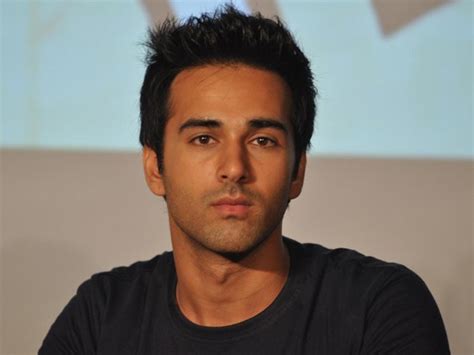 Pulkit Samrat Height, Weight, Age, Girlfriend, Family, Facts, Biography