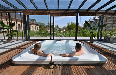 Luxury spa Hotel in Northern France with pool - French Weekend Breaks