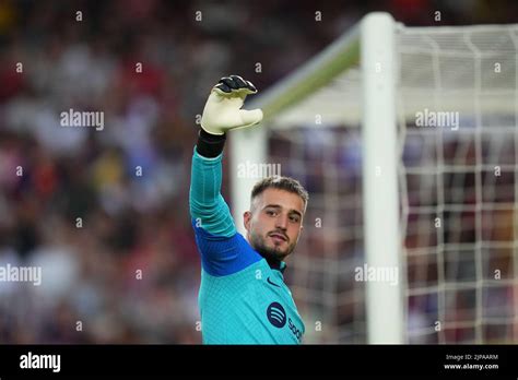 Arnau Tenas Del Fc Barcelona Durante El Partido Del Trofeo Joan Gamper