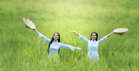 Free Images Outdoor Light Girl Woman Lawn Meadow Prairie