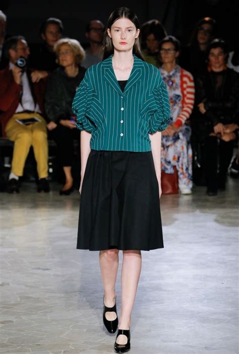 Платья и костюмы для полных на сезон Весна-Лето